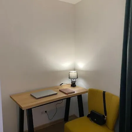 Rentigal Near Old Town Daire